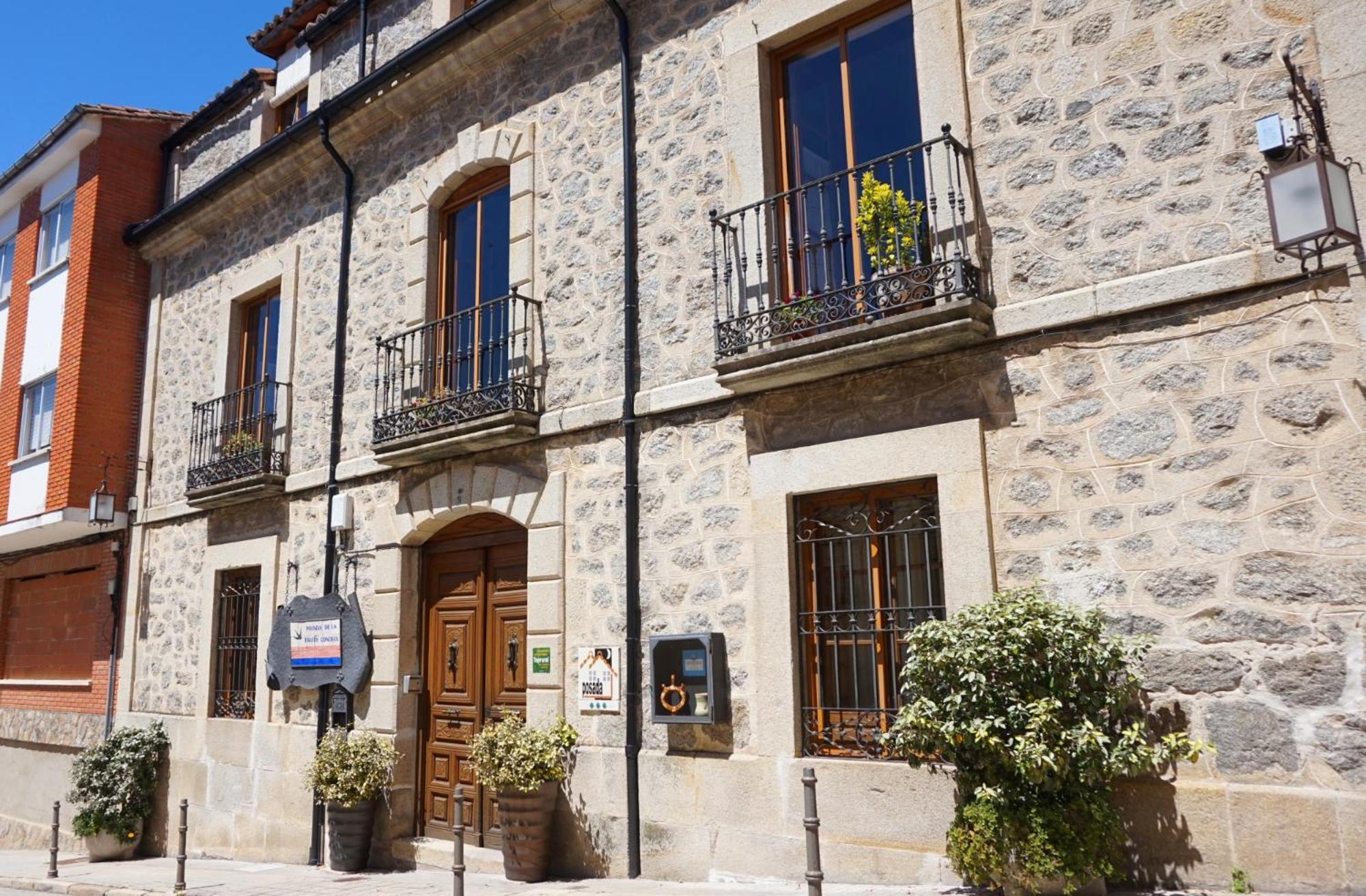 Posada De La Triste Condesa Arenas de San Pedro Exteriör bild